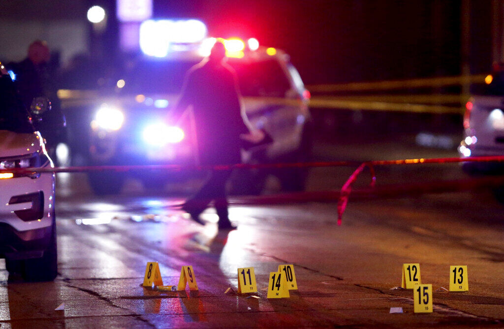 APTOPIX Chicago Shootings